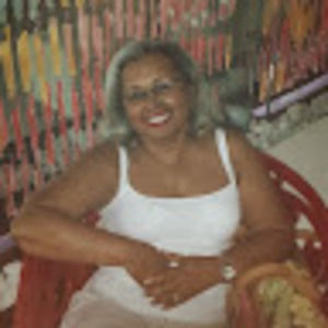 Meet your Posher, Dorcas